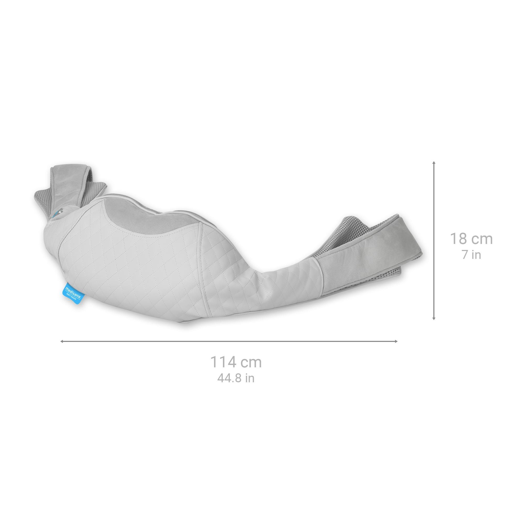 Graues Nackenmassagegerät, Seitenansicht. Abmessungen: 114 cm lang, 18 cm hoch. Blaue Beschriftung. Produktname nicht sichtbar.