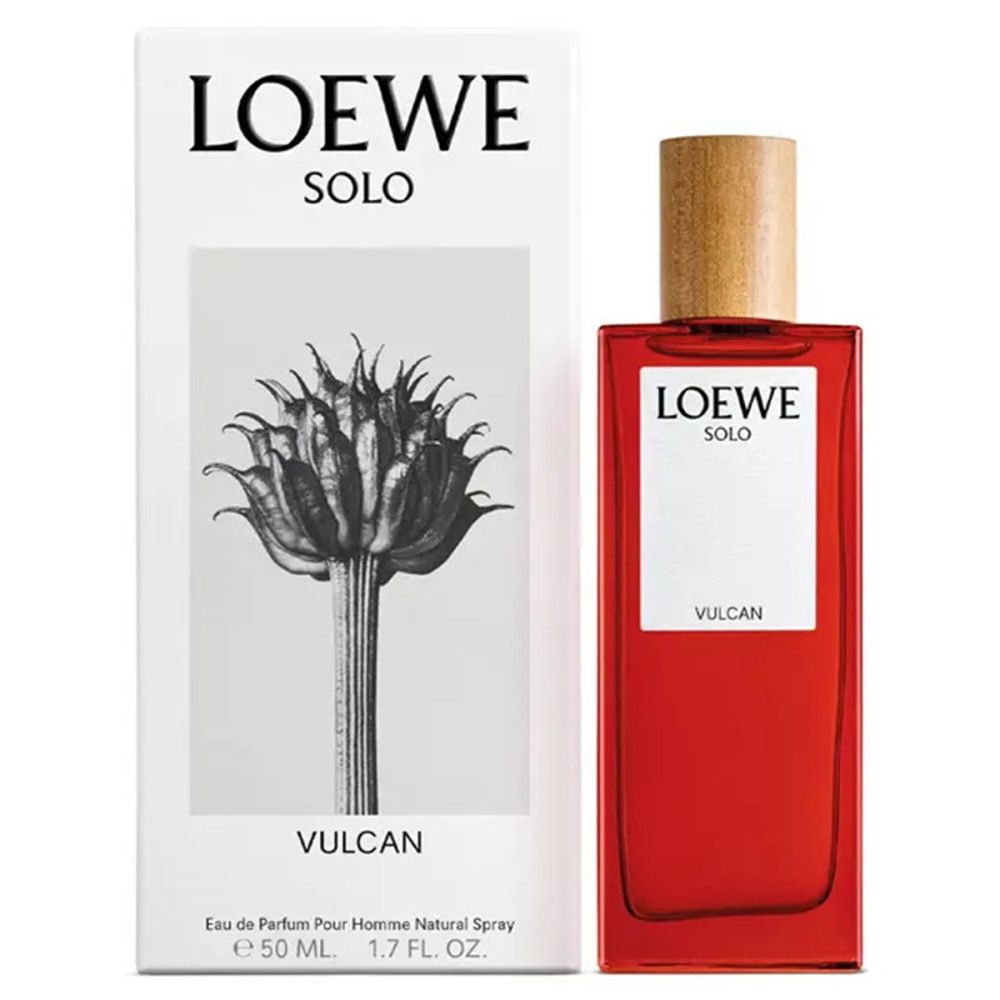 Roter Glasflakon mit Holzverschluss, LOEWE SOLO VULCAN Eau de Parfum Pour Homme, 50 ml.