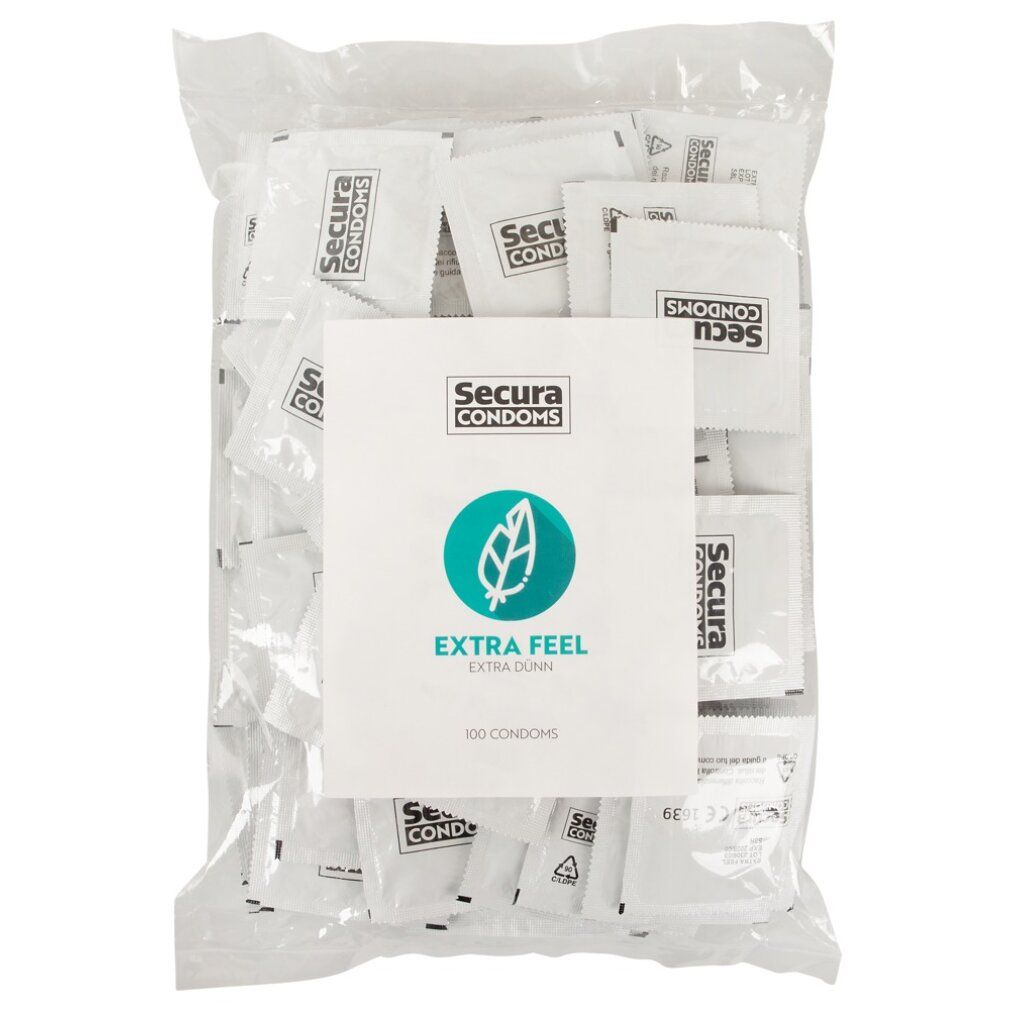 Transparente Plastiktüte mit einzeln verpackten Kondomen. Aufdruck: Secura Condoms, Extra Feel, Extra Dünn, 100 Kondome.