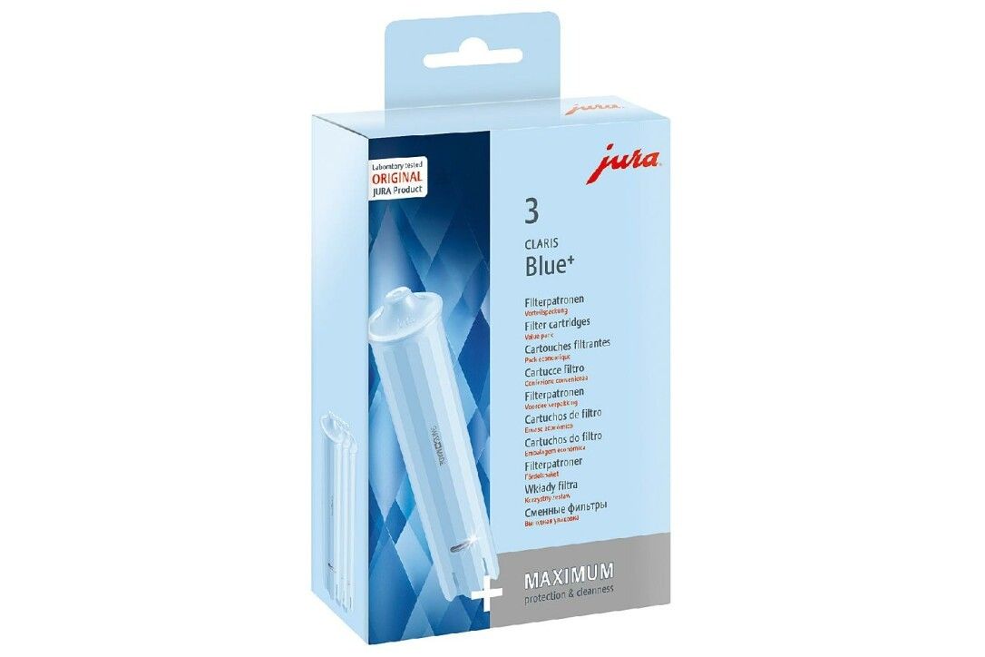 Blaues Filterpatrone in Verpackung. Aufschrift: Jura, Claris Blue+, 3 Filterpatronen. Maximale Leistung.