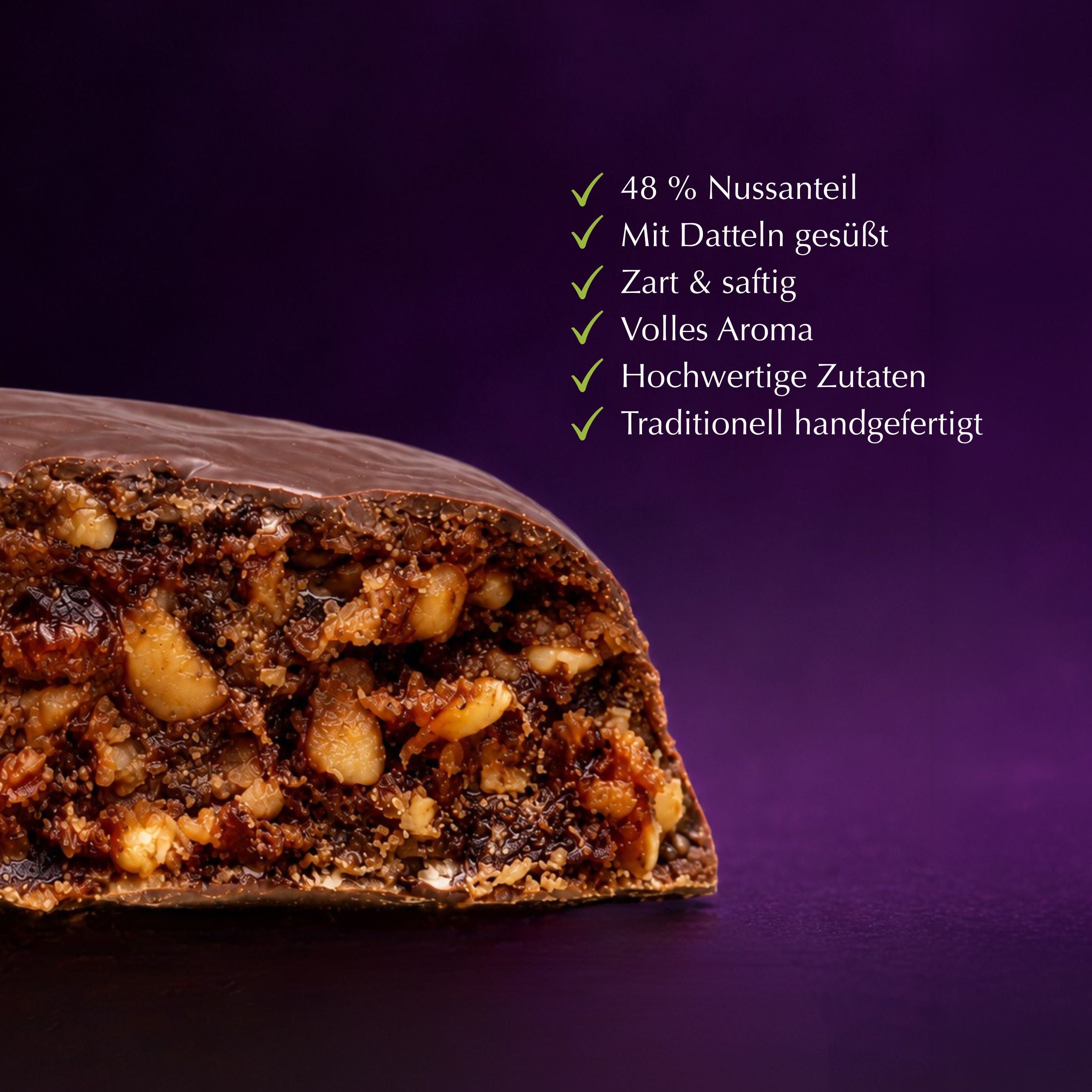 Vier Lebkuchen schweben. Text: Glutenfrei, 100% Bio, Vegan, mit Gewürzen veredelt, ohne Zucker, fein, handgefertigt.