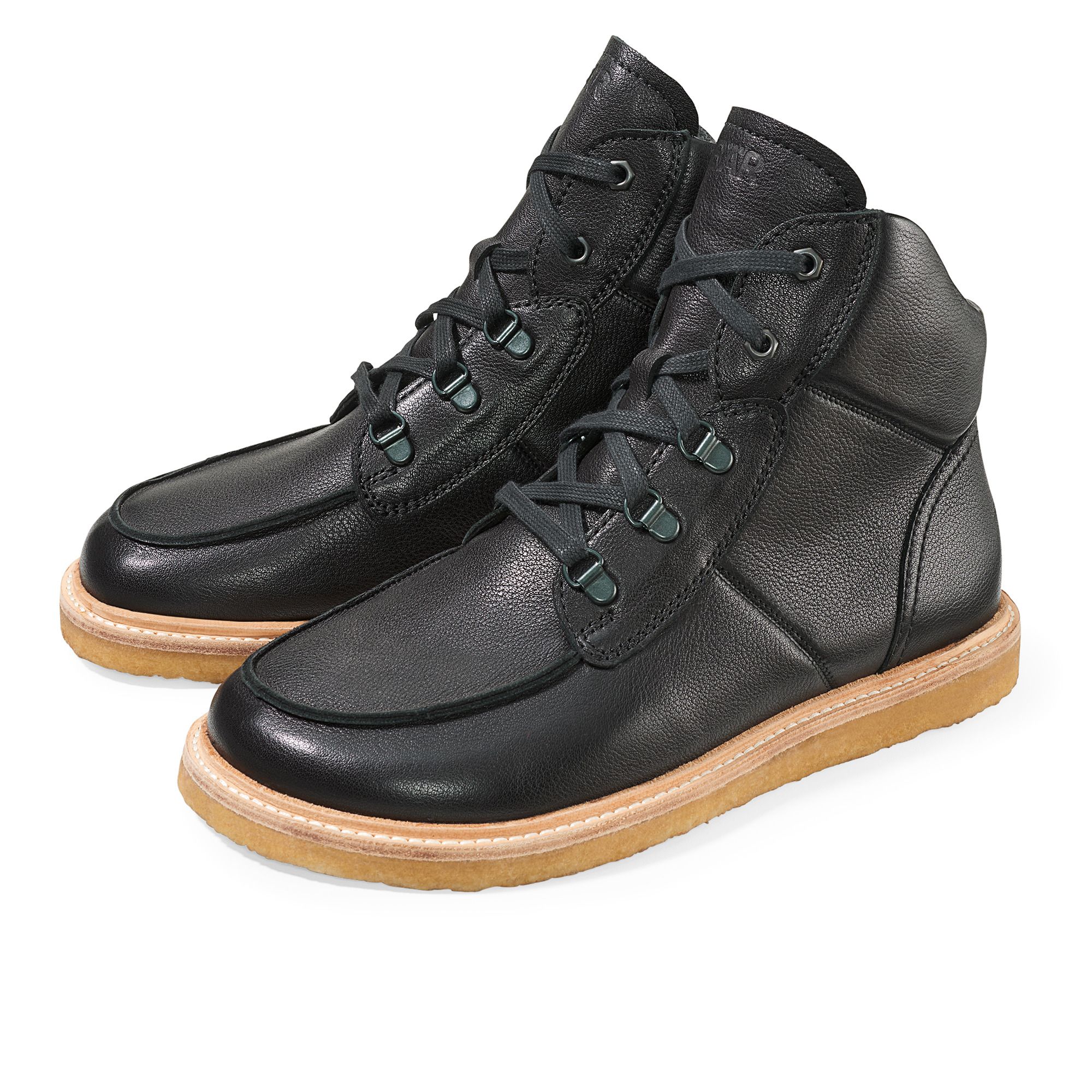 Schwarze Stiefeletten mit Schnürung und heller Sohle. Lederoptik. Breite Passform.
