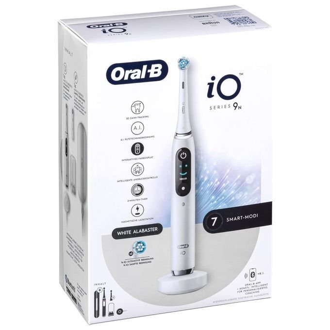 Oral-B - Elektrische Zahnbürste "iO Series 9 + Lade-Reiseetui" in Weiß