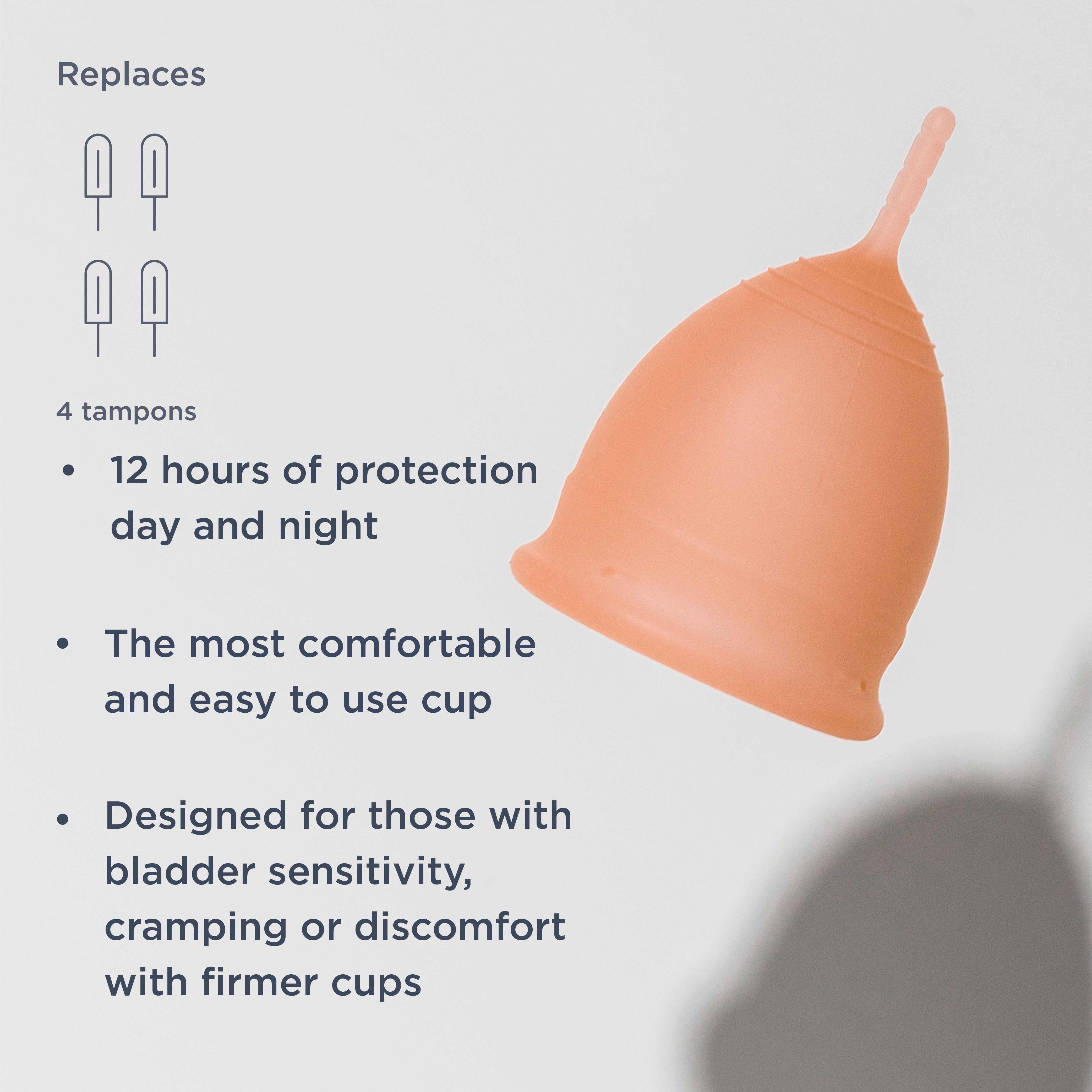 Pfirsichfarbene Menstruationstasse. Beschriftung: 4 Tampons, 12 Stunden Schutz, komfortabel und einfach zu verwenden, für empfindliche Blase.