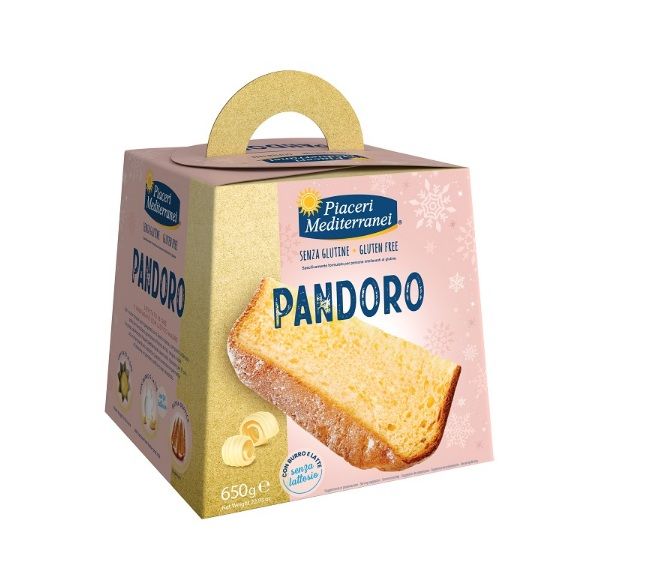 Verpackung von Piaceri Mediterranei Pandoro. Rosa-goldene Box mit Griff. Aufschrift: Pandoro, glutenfrei. Abgebildet: Kuchenstück.