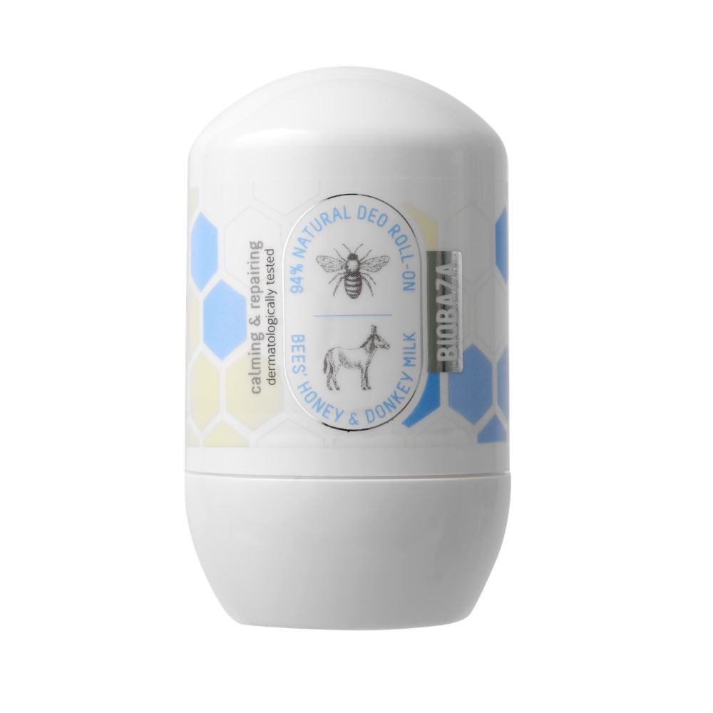 Weißer Roll-on Deodorant Behälter mit Bienen-, Esel- und Honig-Symbolen. Beschriftung: '94% Natural Deo Roll-On', 'calming & repairing', 'dermatologically tested', 'BEES HONEY & DONKEY MILK', 'BIORAZA'.