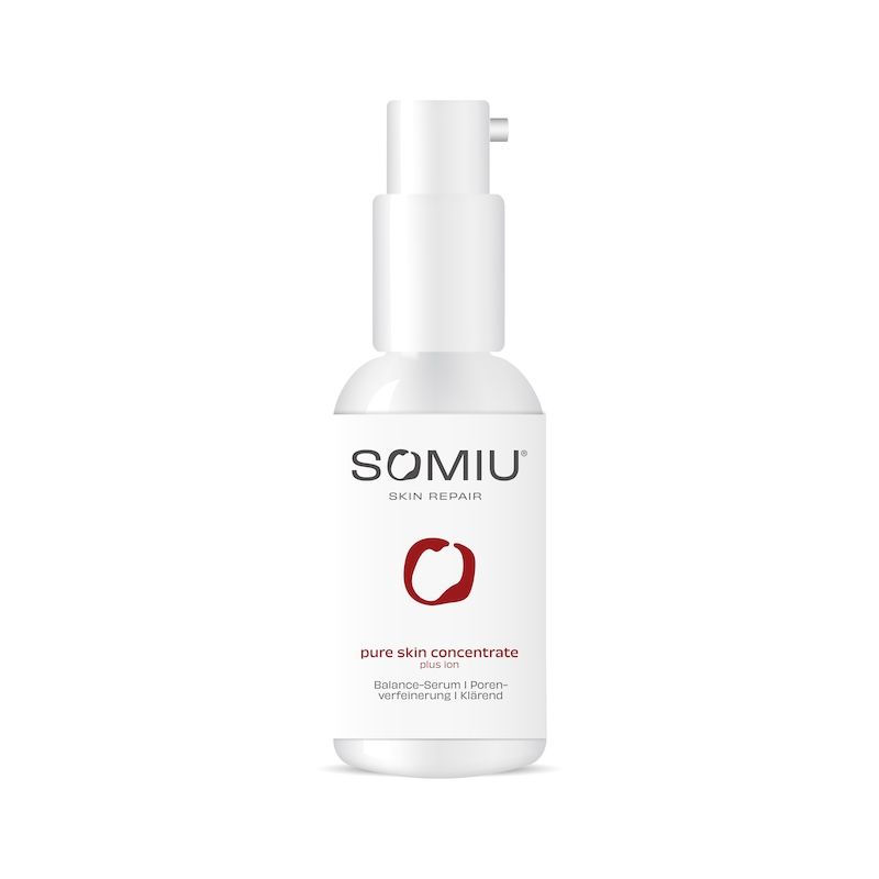 Weiße Flasche mit Pumpe. Aufschrift: SOMIU SKIN REPAIR, pure skin concentrate plus ion. Roter Kreis. Text: Balance-Serum i Porenverfeinerung i klärend.