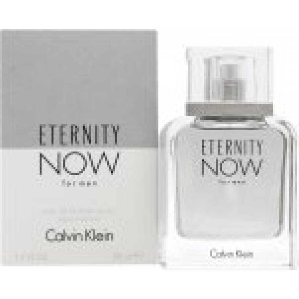 Calvin Klein Eternity Now for Men Flakon und Verpackung. Aufschrift: Eternity Now for men, Calvin Klein.