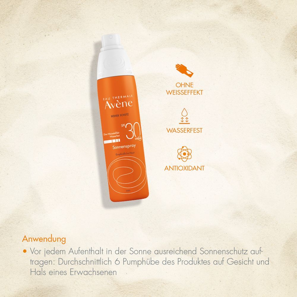 Orangefarbene Sprühflasche mit weißem Deckel. Aufschrift: Eau Thermale Avène, Sonnenspray SPF 30. Icons: ohne Weißeffekt, wasserfest, Antioxidant.