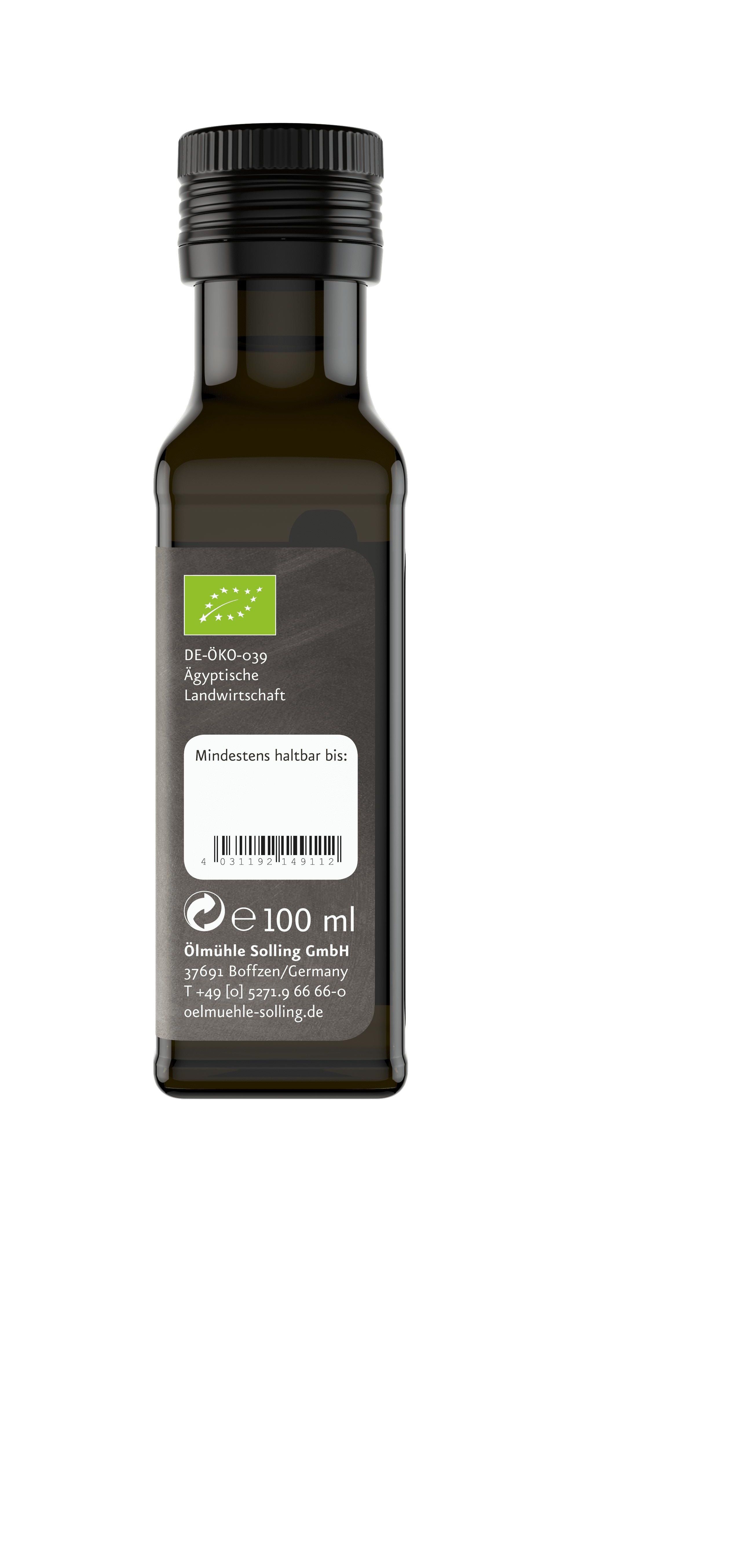 Rückseite einer braunen Glasflasche. Etikett mit Text und Barcode. Logo Ölmühle Solling. Bio-Zertifizierung. 100 ml.