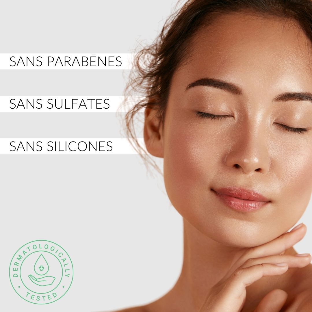 Femme aux yeux fermés. Texte : SANS PARABÈNES, SANS SULFATES, SANS SILICONES. Testé dermatologiquement.