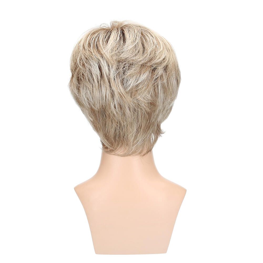 Perücke DAVOS von degenhardt, blond-meliert, auf Büste. Rückansicht. Kurzes Haar.