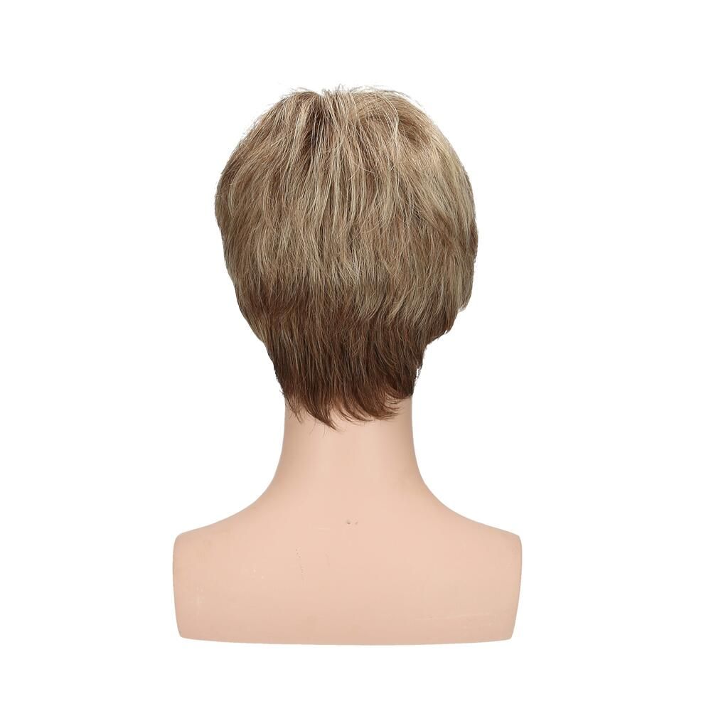 Perücke Marrakesch, blond-braun, auf einem Schaufensterkopf. Rückansicht.