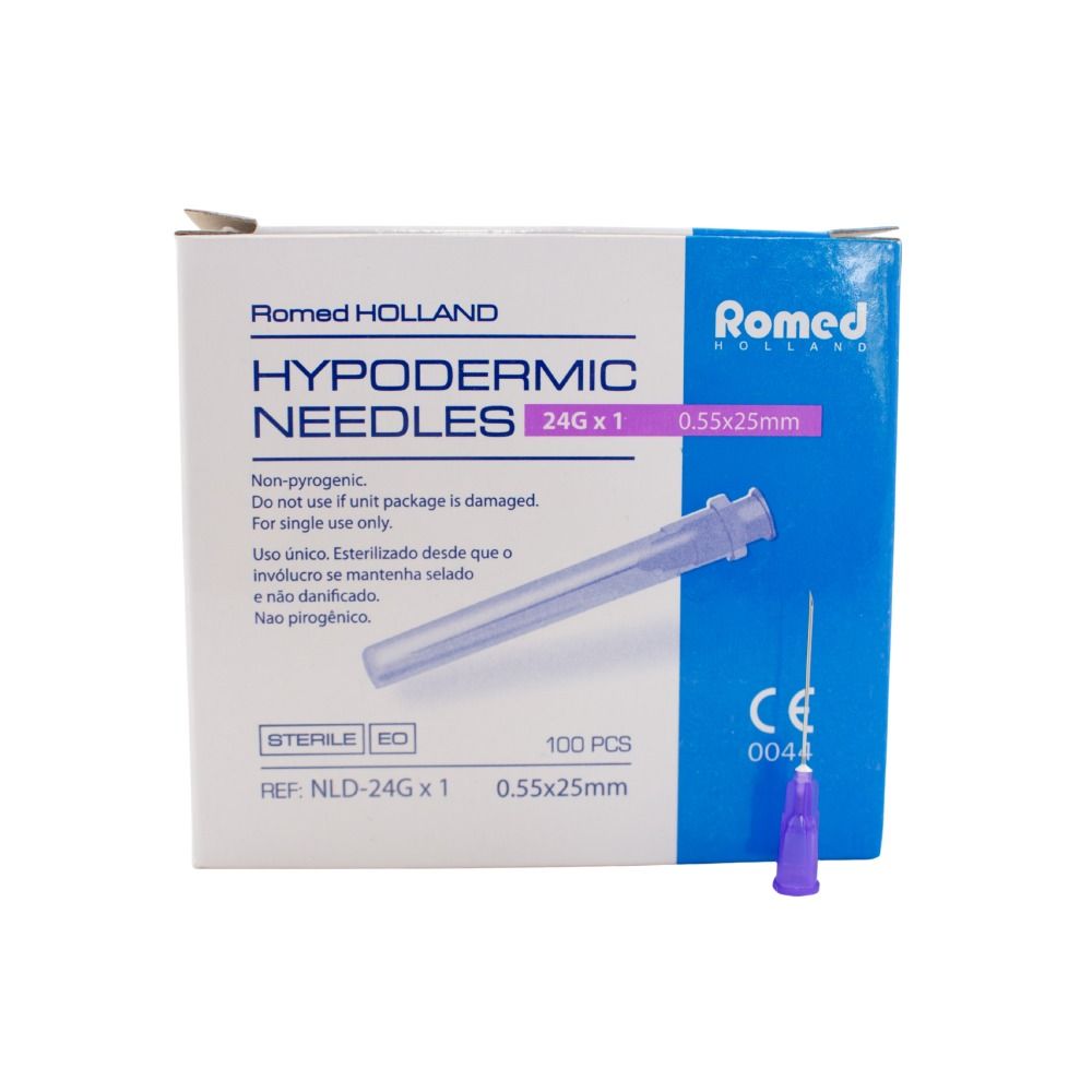 Verpackung mit Injektionskanülen. Aufschrift: Romed Holland, Hypodermic Needles 24G x 1, steril. Nadel mit violetter Spitze.