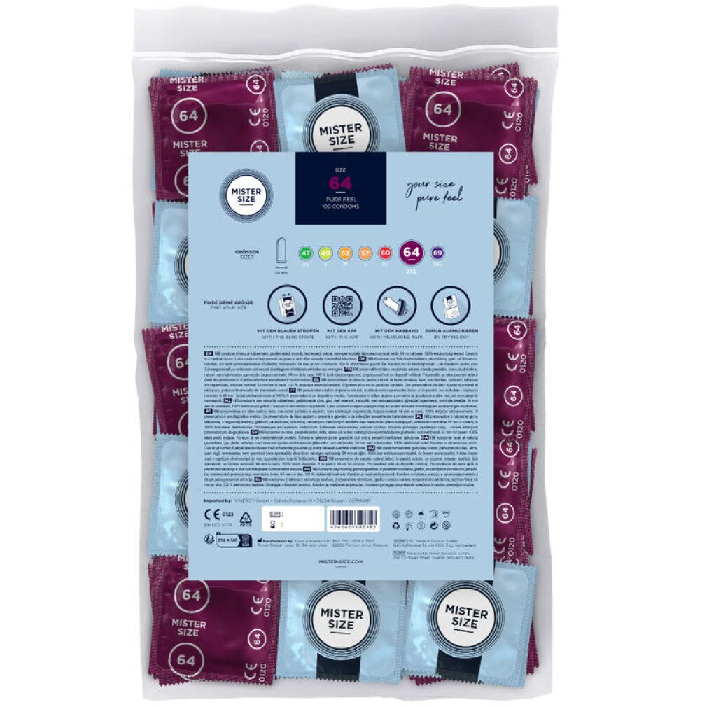 Verpackung mit Kondomen. Einzelne Kondome in hellblauen und weinroten Folien. Aufdruck: Mister Size, 64. Rückseite mit Informationen.