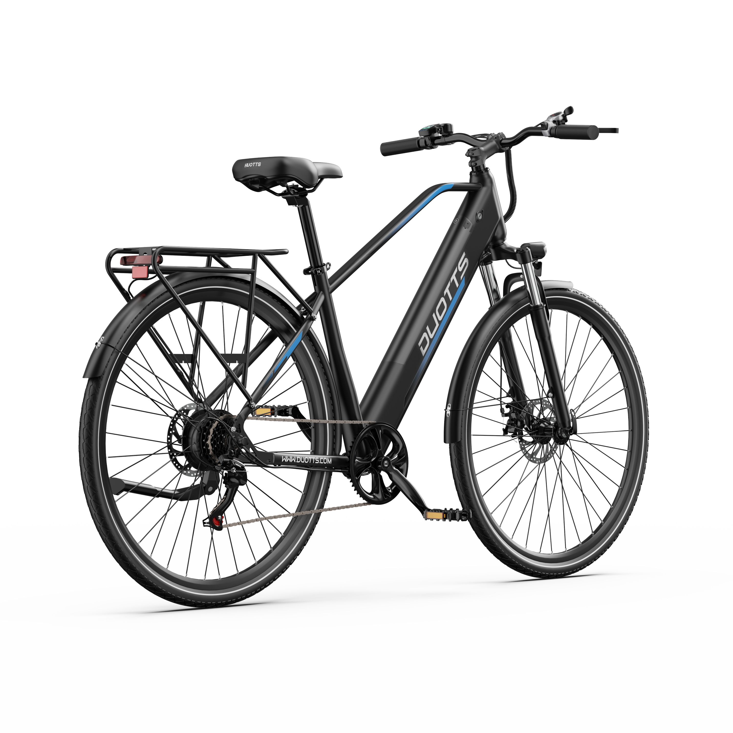 Schwarzes DUOTTS C29Lite E-Bike. Rücklicht, Gepäckträger, Scheibenbremsen. Blaue Akzente. Rückansicht.