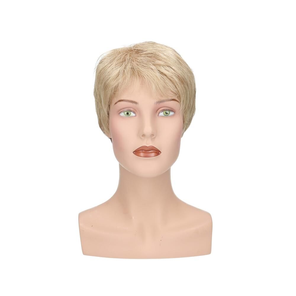 Blonde Perücke auf einem Schaufensterkopf. Frontansicht. Kurze, gewellte Haare. Hautfarbener Kopf.