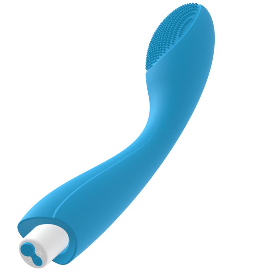 Blauer Vibrator mit gebogener Form. Ovaler Kopf mit geriffelter Oberfläche. Weißer Sockel.