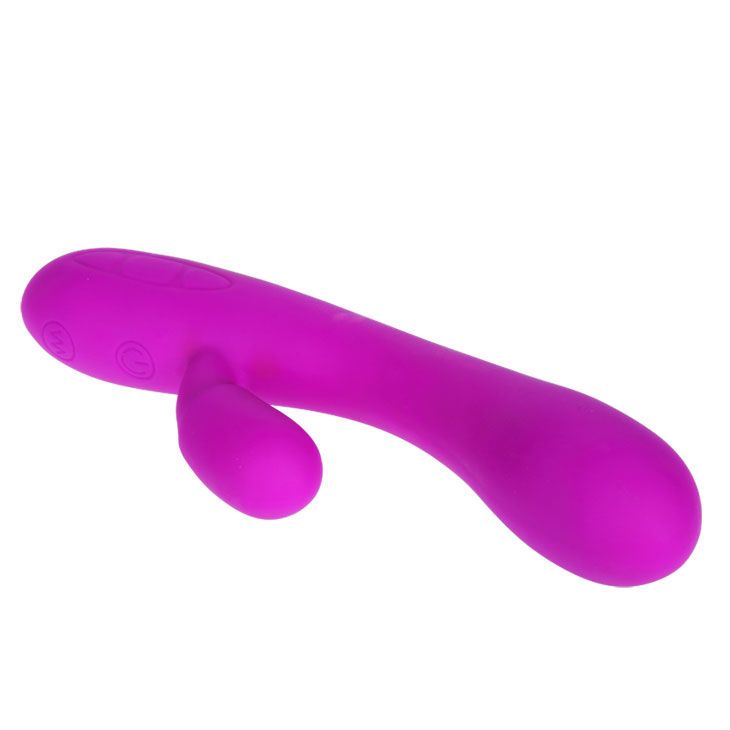 Lila Vibrator mit gebogener Form und Klitoristimulator. Drei Knöpfe an der Basis. Aus Silikon.