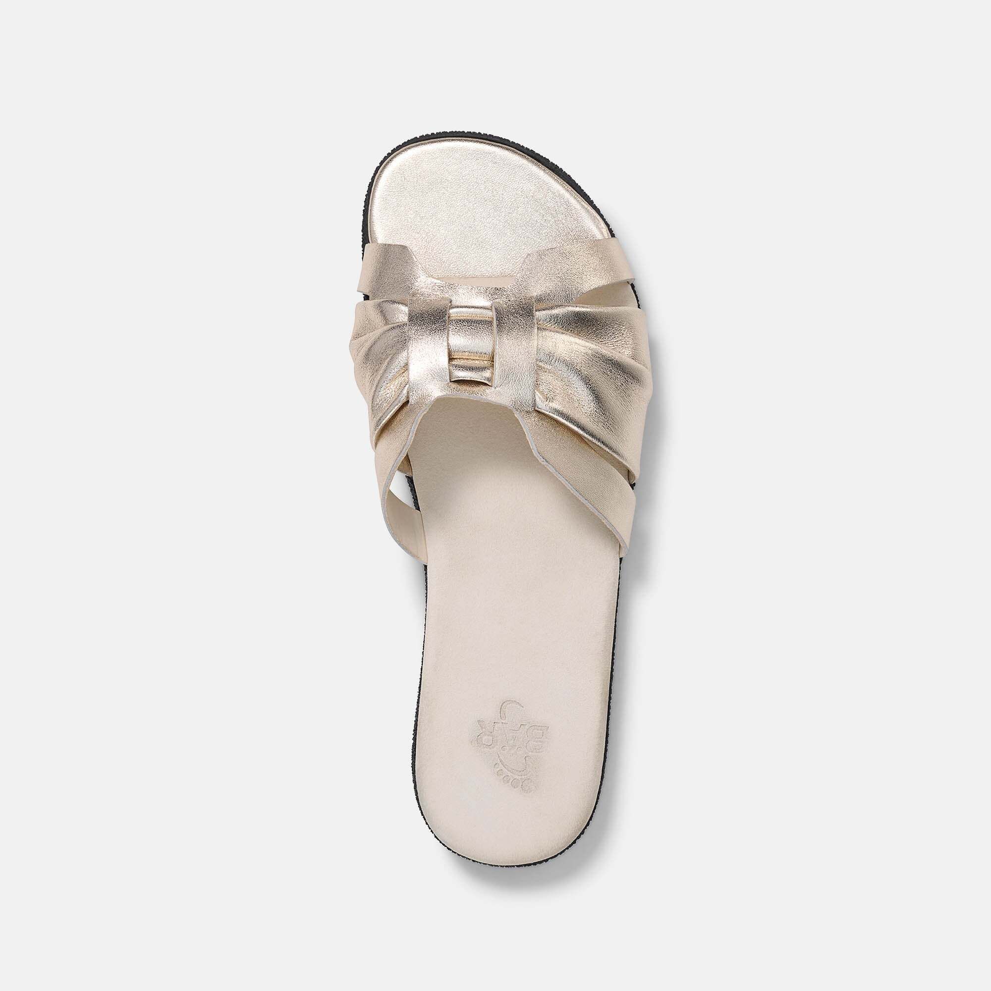 Goldene BÄR Pantolette, breite Passform, Sohle mit Logo.