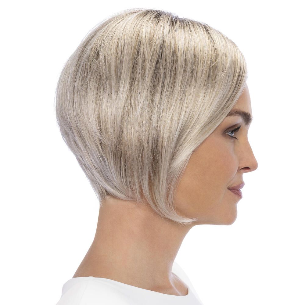 Perücke Mercedes von trendhair: Seitenansicht eines kurzen, blonden Bobs mit dunklen Ansätzen.