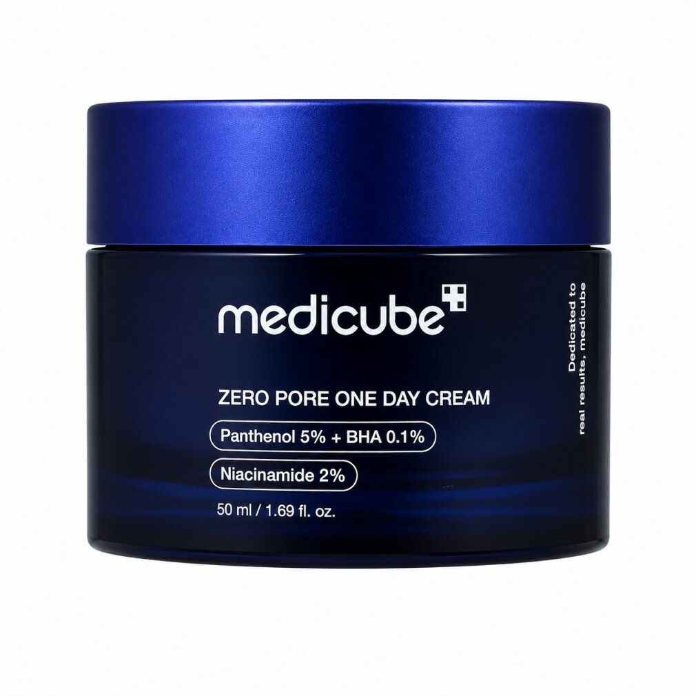 Medicube Zero Pore One Day Cream. Panthenol stärkt Feuchtigkeitsbarriere. Salicylsäure reduziert Talg.