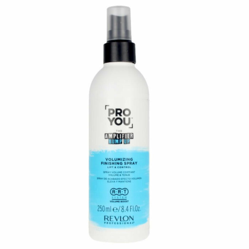 Haarspray-Flasche. Weiß, mit blauem Etikett. Text: PRO YOU, THE AMPLIFIER BUMP UP, VOLUMIZING FINISHING SPRAY, 250ml/8.4 Fl.Oz, REVLON PROFESSIONAL.