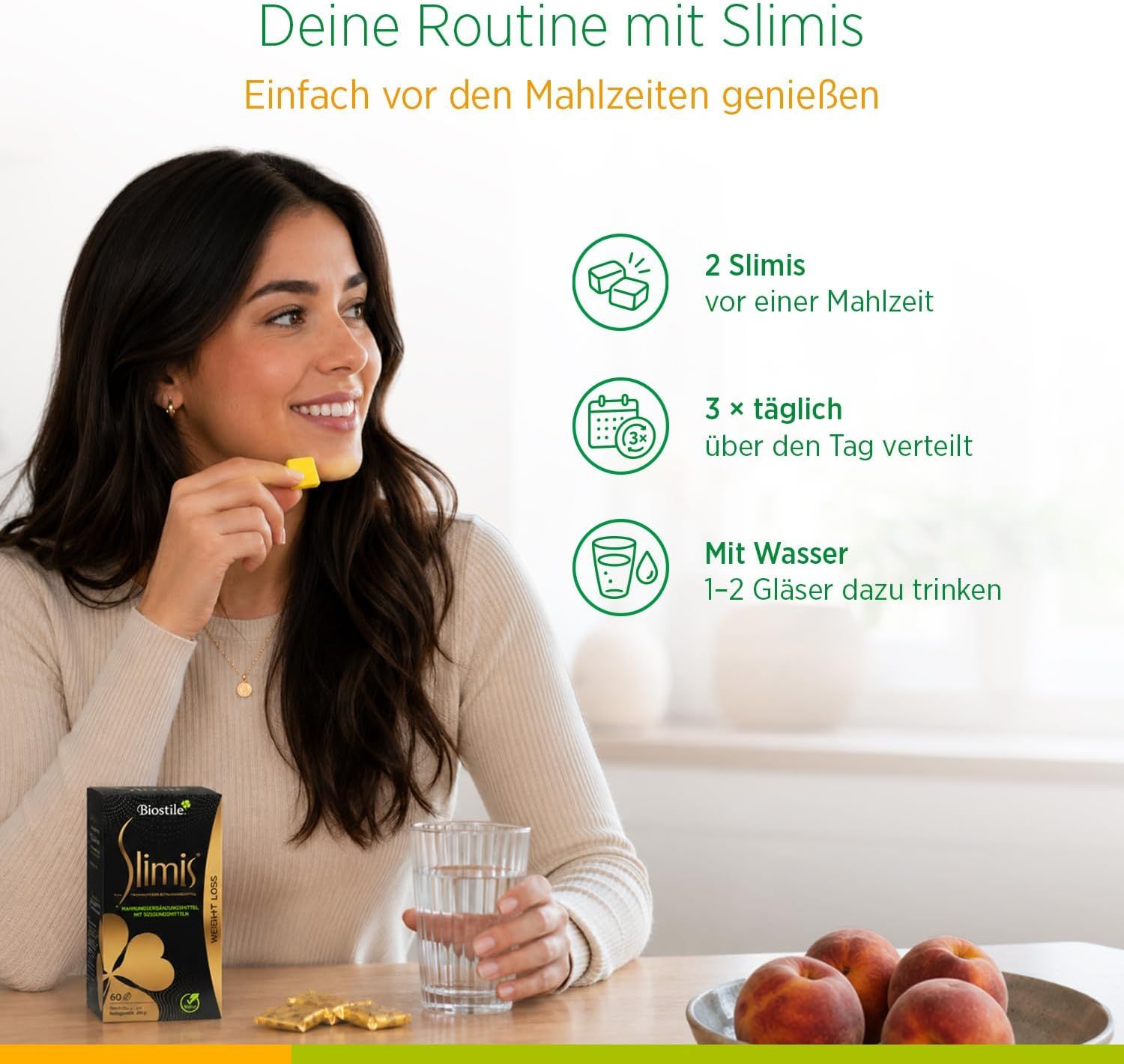 Frau isst Biostile Slimis Bonbon, Glas Wasser, Pfirsiche.