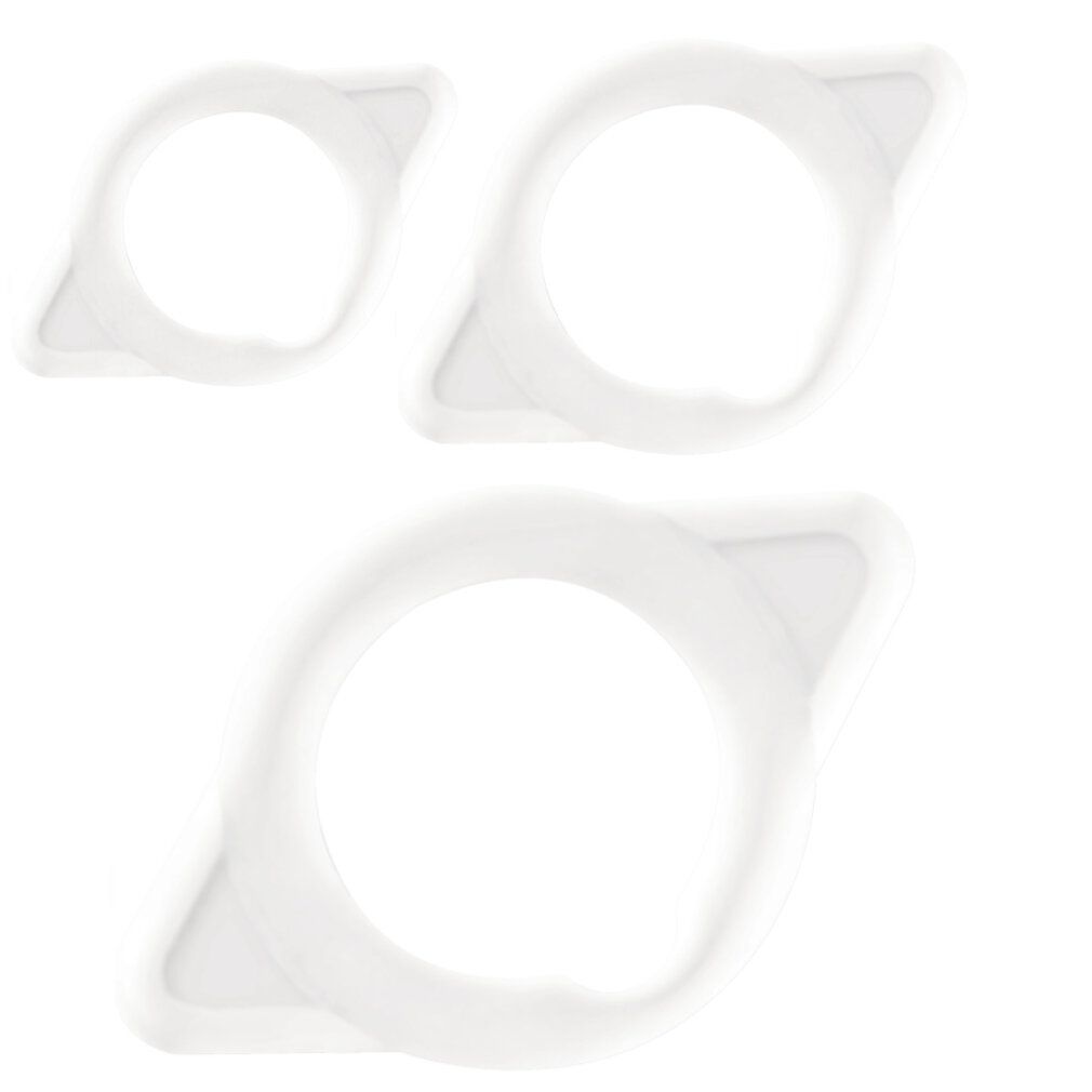 Drei weiße MAXIMUS Ringe. Runde Form mit seitlichen Aussparungen. Produktname nicht sichtbar.
