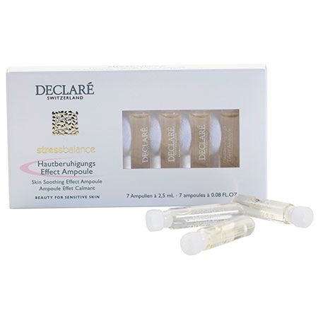 Packung mit sieben Ampullen. Sichtbar: Marke Declare, Schriftzug 'stressbalance', 'Hautberuhigungs Effect Ampulle'.