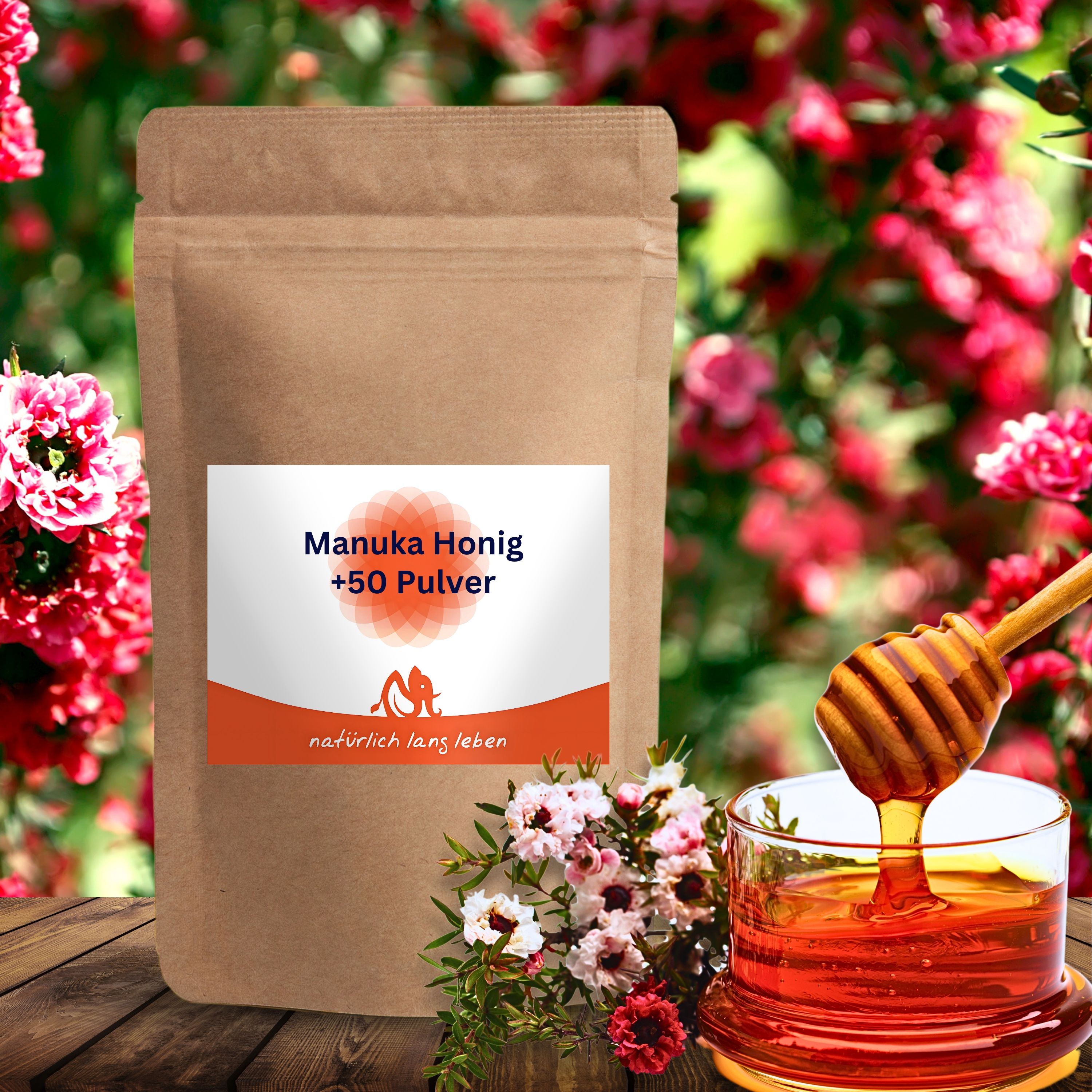 Beutel mit Etikett. Aufschrift: Manuka Honig +50 Pulver. Logo: natürlich lang leben. Honig und Löffel.
