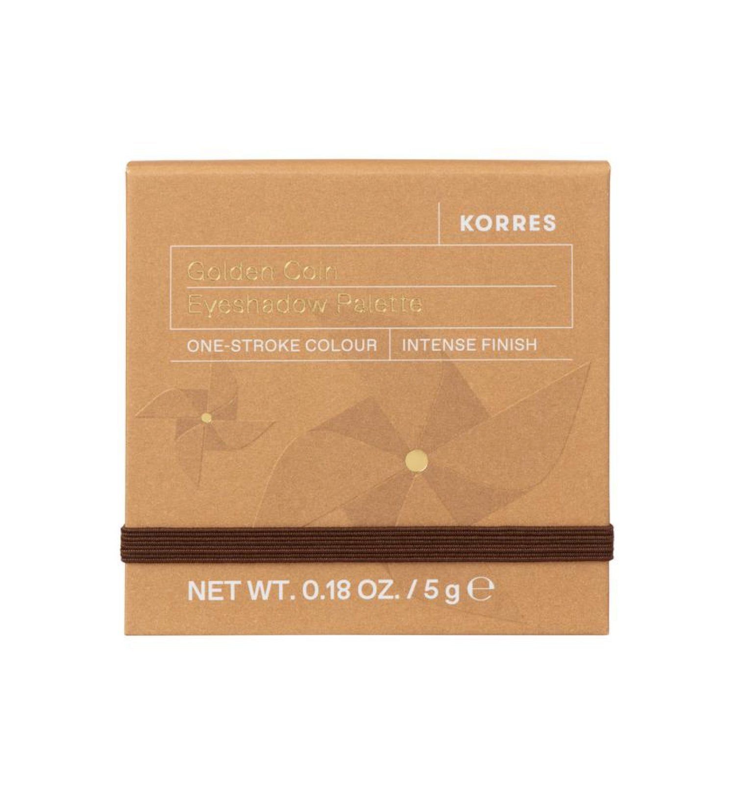 KORRES Eyeshadow Palette Golden Coin. Braune Pappverpackung mit Gummiband. Produktname und Details auf der Vorderseite.