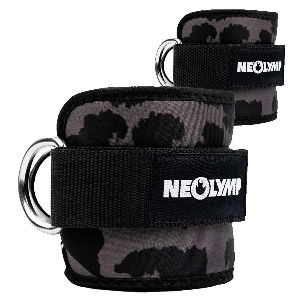 Zwei Fußschlaufen mit Camouflage-Muster. Schwarze Klettverschlüsse mit "NEOLYMP"-Logo. Metallringe.