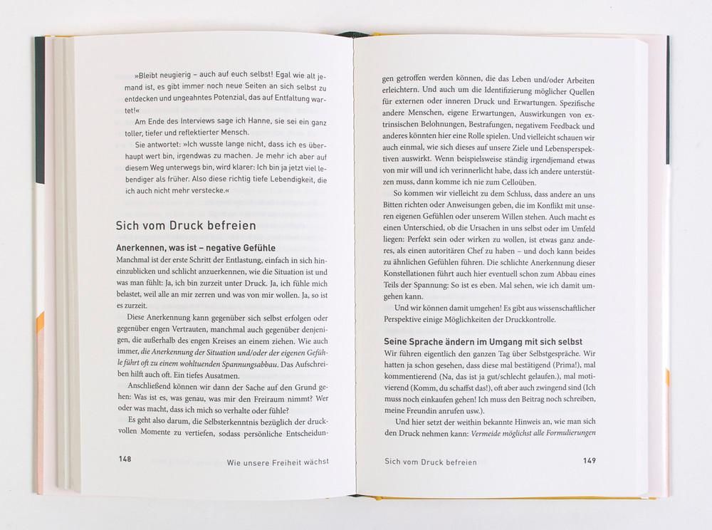 Buch, Doppelseite geöffnet. Text in deutscher Sprache. Überschrift: "Sich vom Druck befreien".