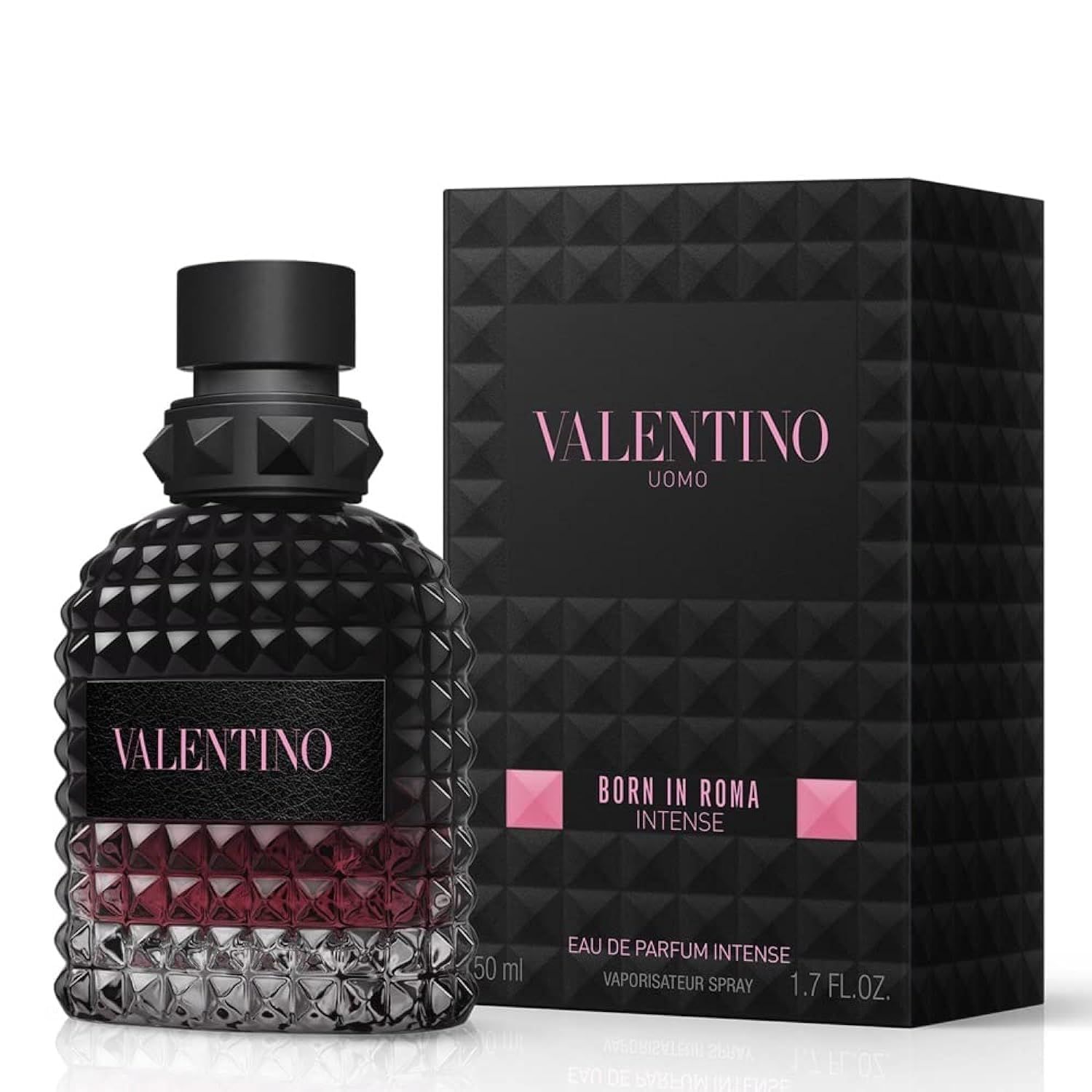 Schwarzer Flakon mit schwarzer Verpackung. Aufschrift: VALENTINO UOMO BORN IN ROMA INTENSE. 50 ml.