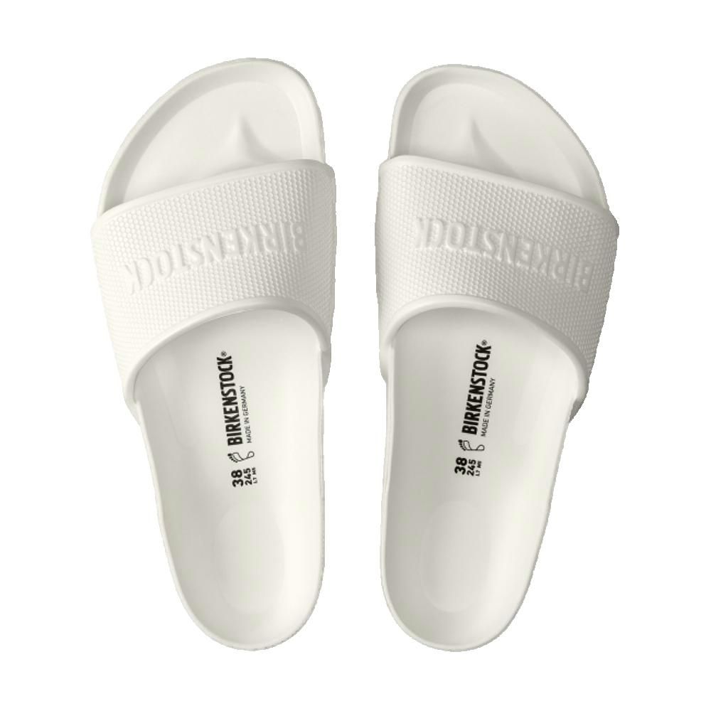 Due sandali Birkenstock bianchi. Logo in rilievo sul cinturino. Vista dall'alto.