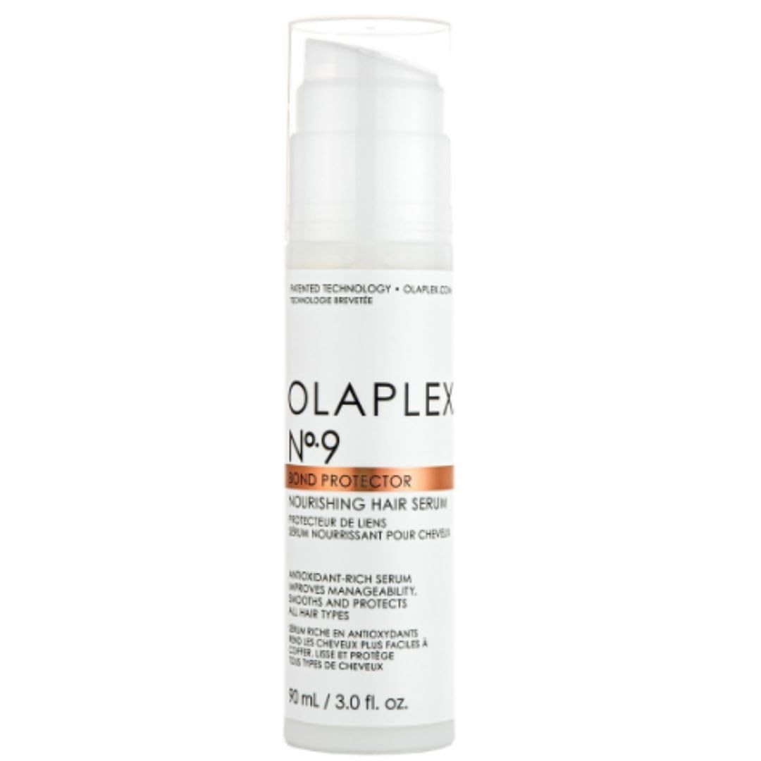 Weißer Olaplex No.9 Bond Protector Flakon mit Pumpe. Aufschrift: Nourishing Hair Serum. Brauner Streifen mit Produktnamen.