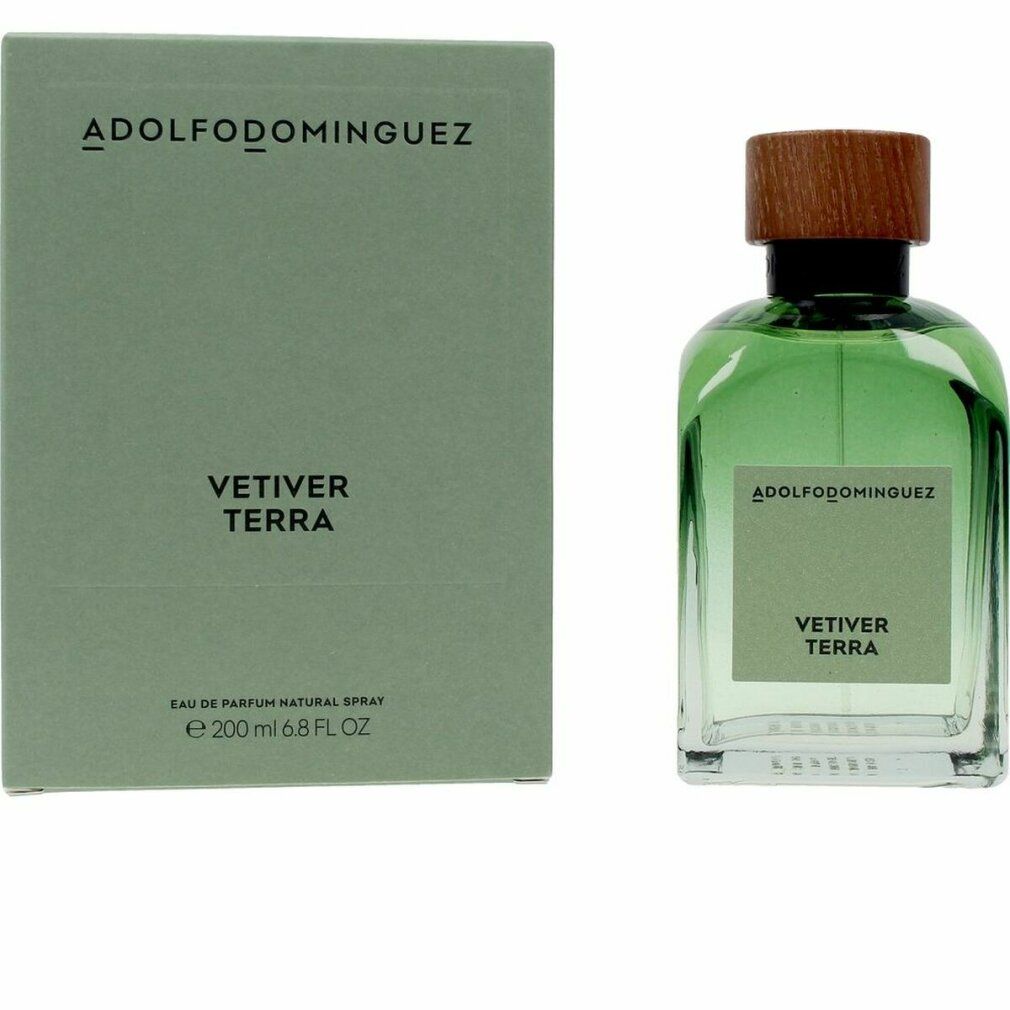 Grüne Schachtel und Flakon. Aufschrift: ADOLFODOMINGUEZ, VETIVER TERRA. Flakon mit Holzverschluss. 200 ml.