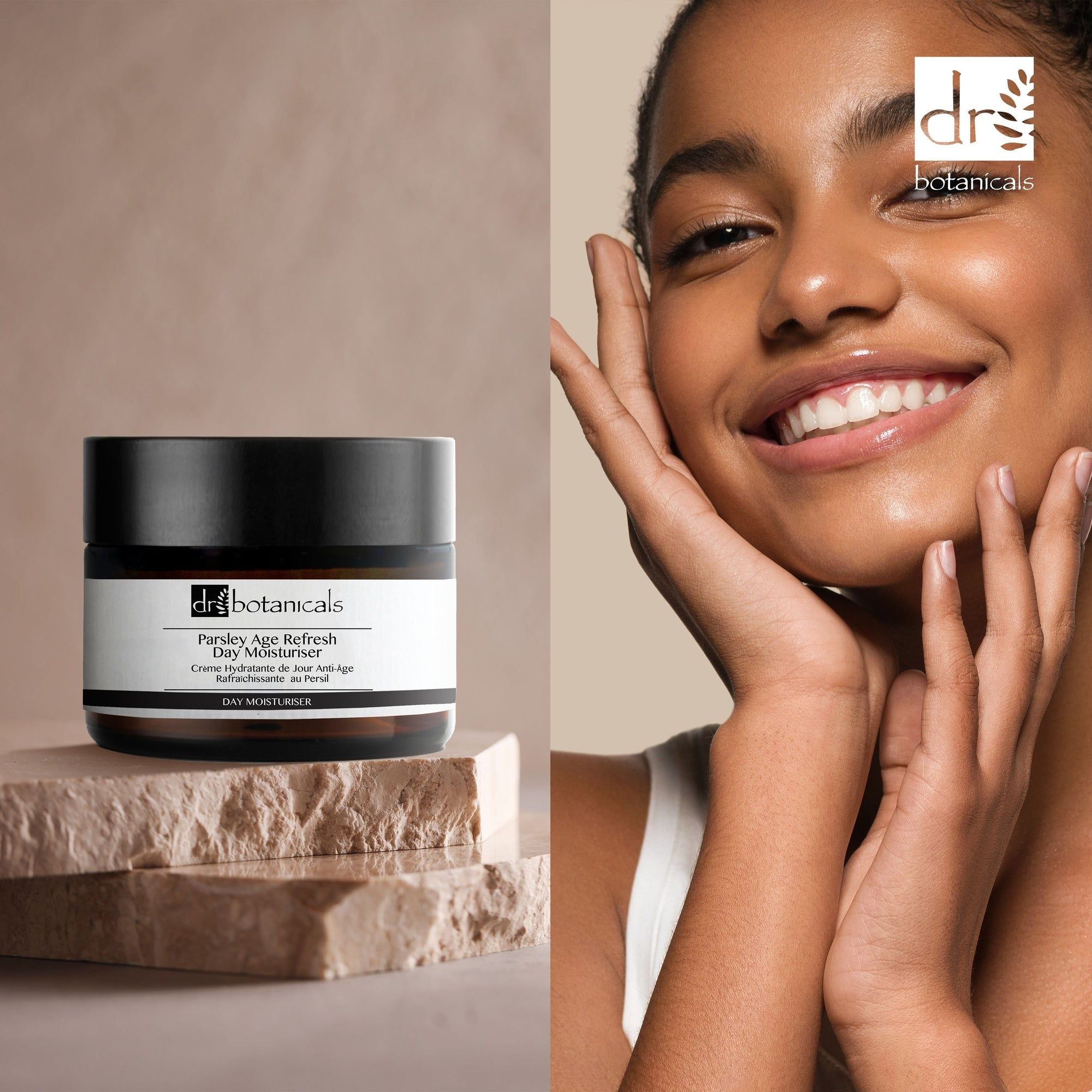 Creme-Dose neben einer Frau. Auf der Dose steht "dr botanicals" und "Parsley Age Refresh Day Moisturiser".