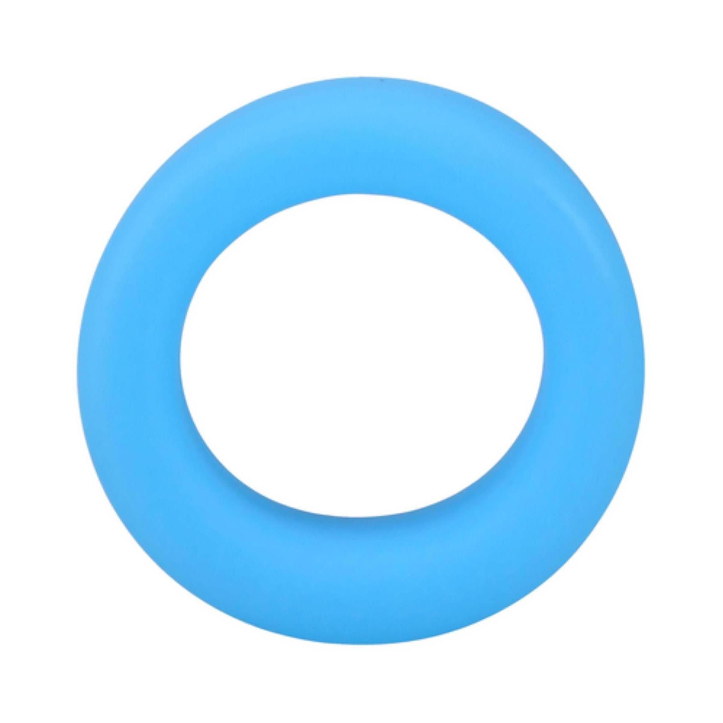 Blauer Cockring. Ringförmig, aus Gummi. Freigestellt auf weißem Hintergrund.