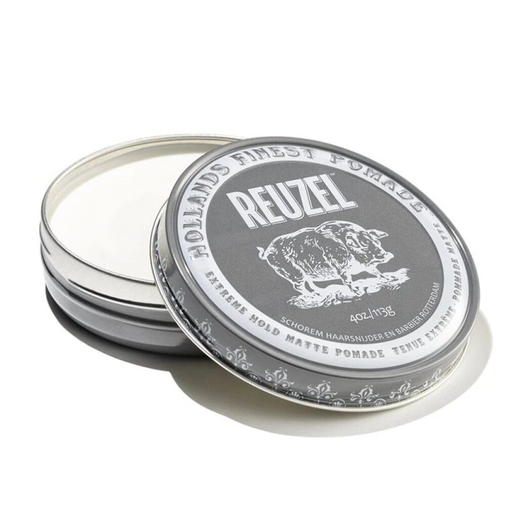 Geöffnete Dose Reuzel Extreme Hold Matte Pomade. Silberfarbene Dose mit Produkt und Etikett.