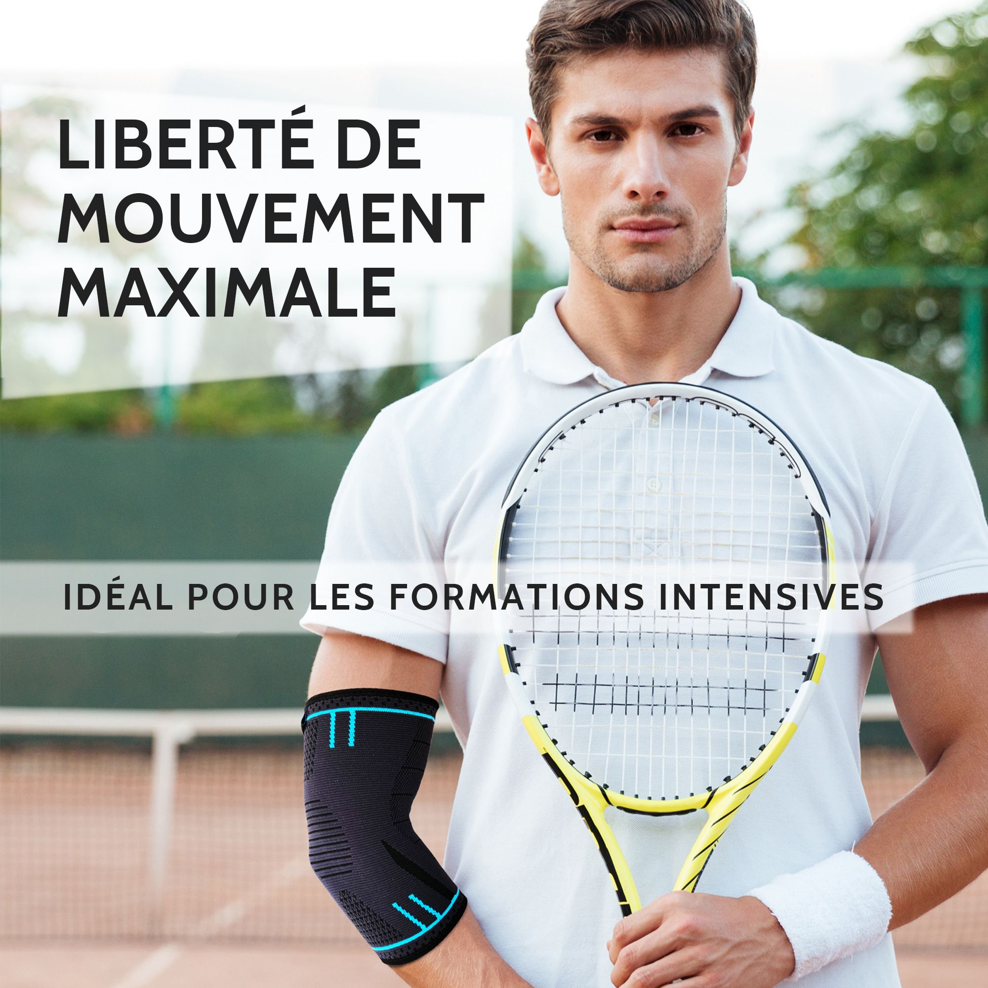 Homme avec une raquette de tennis. Il porte une attelle de coude noire avec des accents bleus.