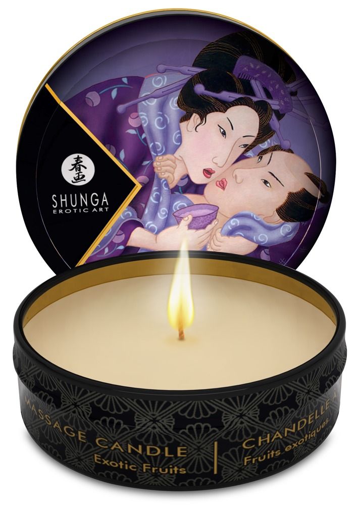 Massagekerze mit Aroma Exotic Fruits. Runde Dose mit Deckel. Geisha-Illustration. Brennende Kerze.