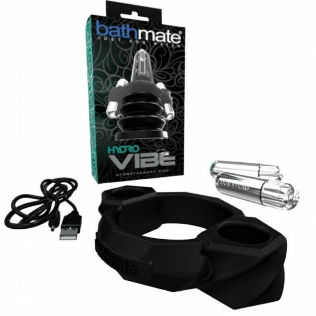Verpackung, schwarzer Ring, zwei silberne Aufsätze, USB-Kabel. "bathmate".