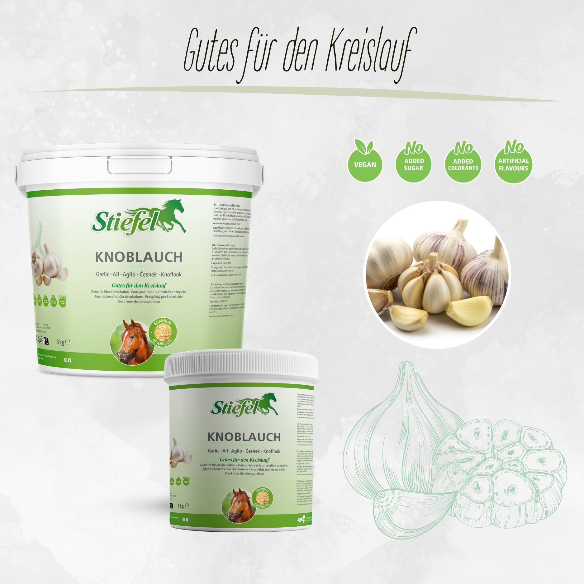 Zwei Behälter mit Stiefel Knoblauch. Aufschrift: Knoblauch, vegan, ohne Zucker, ohne Farbstoffe, ohne künstliche Aromen. Abbildung von Knoblauch.