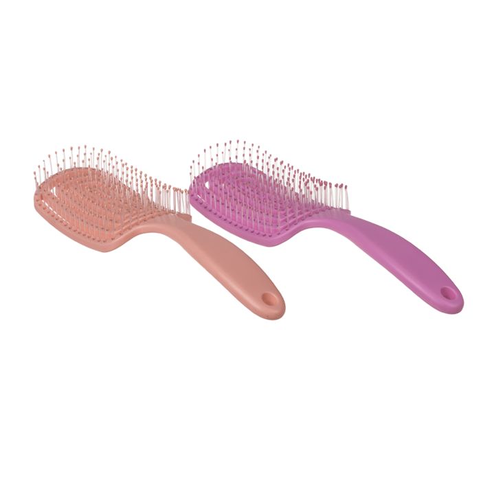 Deux brosses démêlantes flexibles, rose et violette. Tête de brosse carrée avec ouvertures en spirale et picots. Manches inclinés vers la droite.