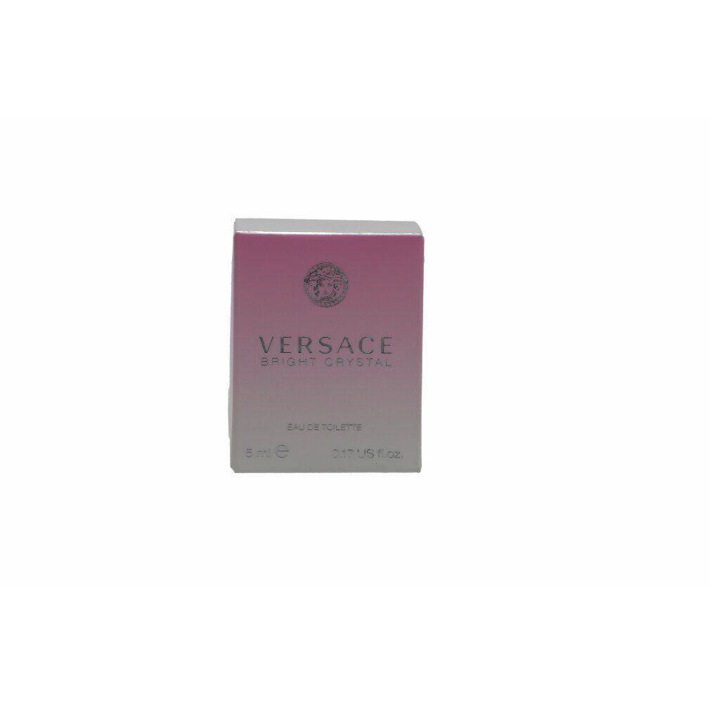 Rosa-weiße Verpackung von Versace Bright Crystal. Rechteckige Schachtel mit Logo und Schriftzug. Nur die Verpackung ist sichtbar.