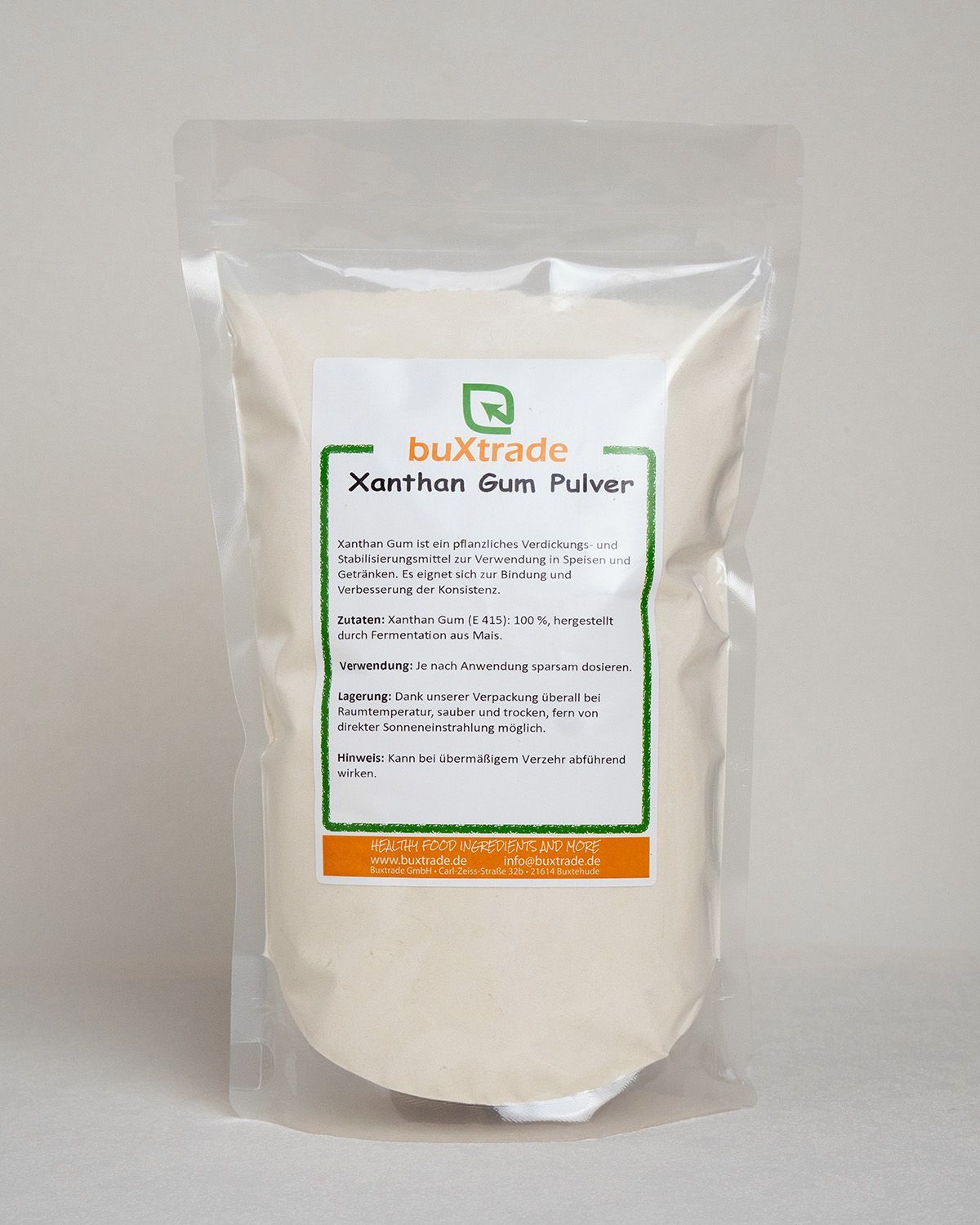 Verpackung mit buxtrade Xanthan Gum Pulver. Enthält Informationen zu Zutaten und Lagerung.