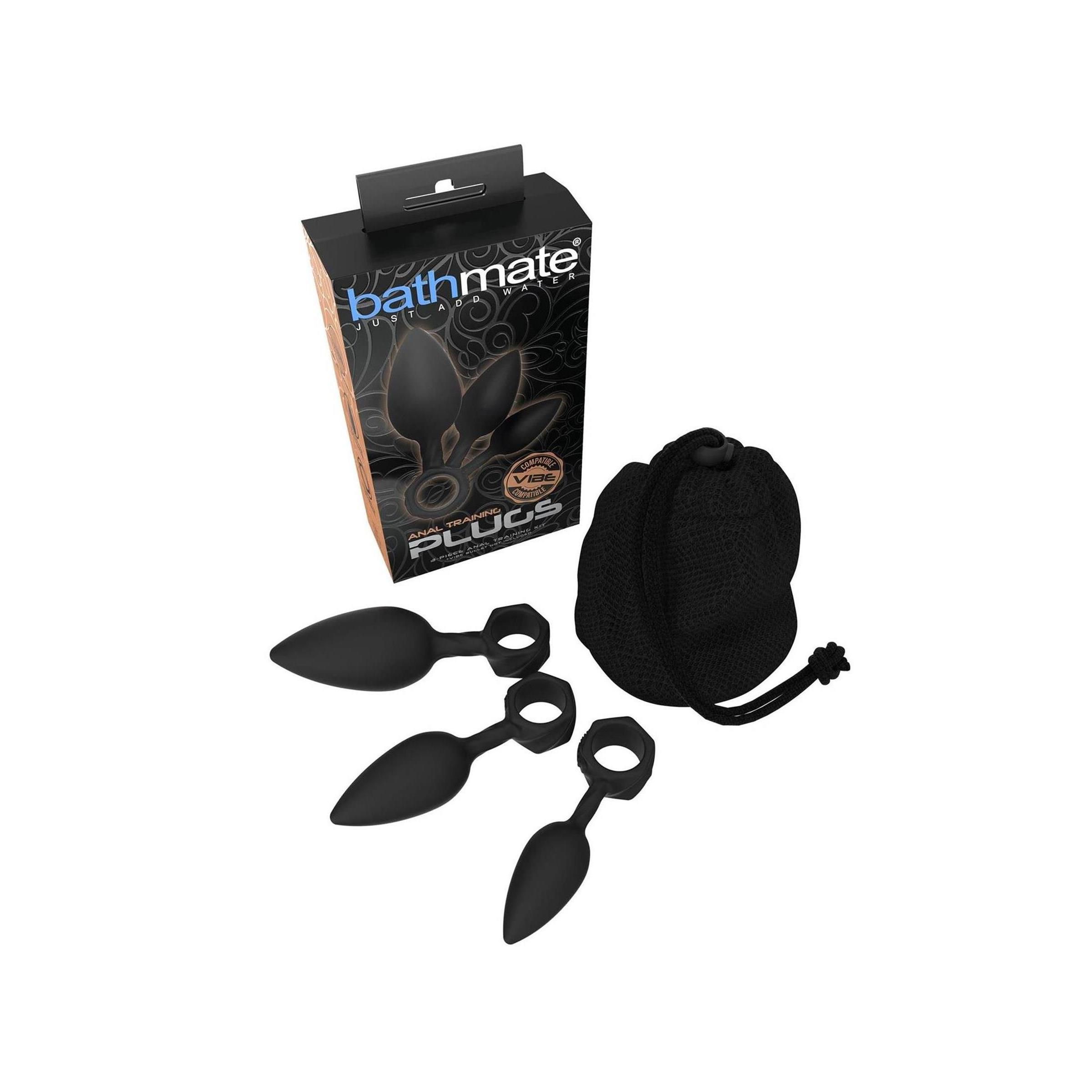 Schwarze Anal-Trainings-Plugs, Verpackung mit Produktnamen, Beutel. Drei Plugs, unterschiedliche Größen, mit Ring. Verpackung mit Logo.