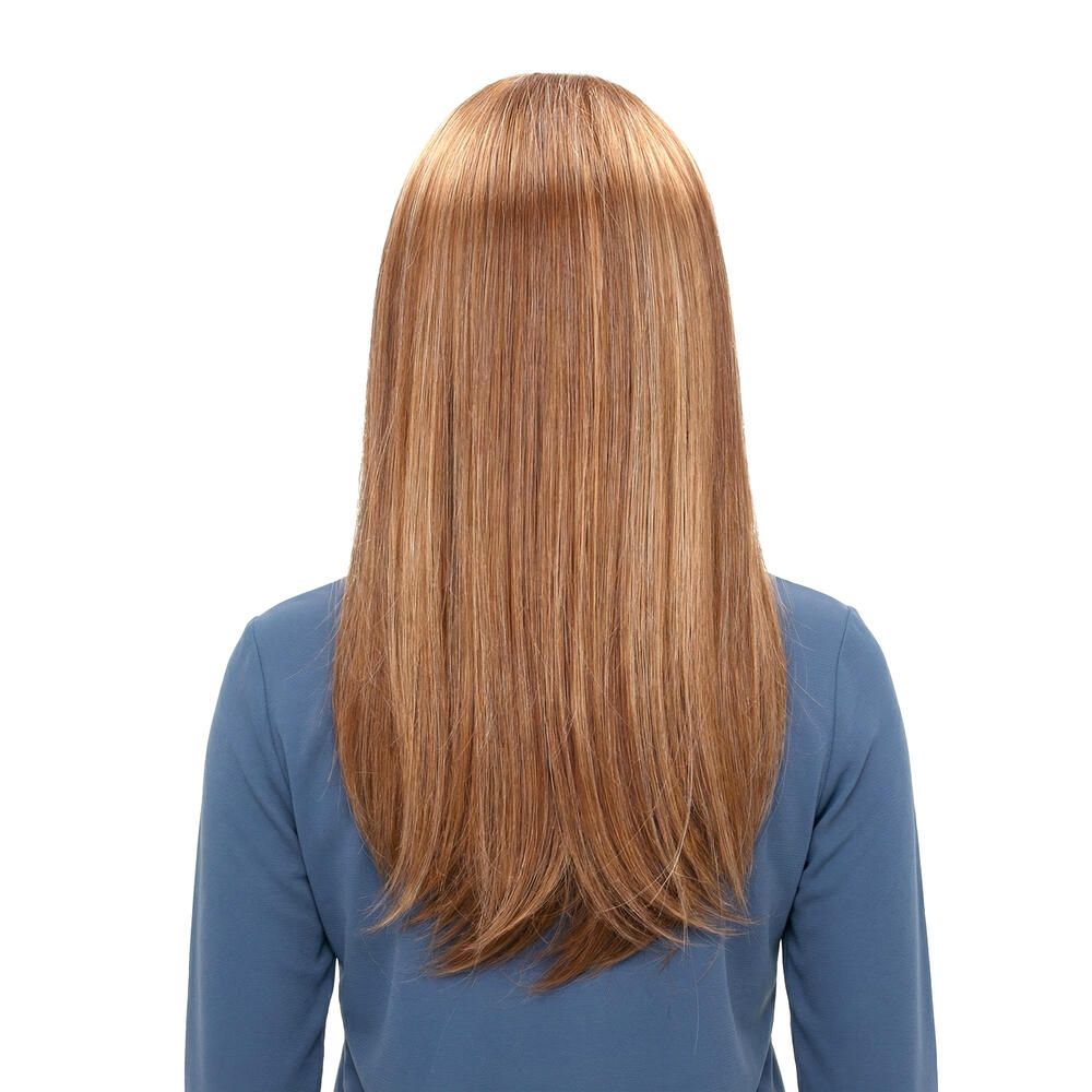 Perücke Filippa von trendhair. Mittellanges, braunes Haar mit helleren Strähnen. Rückansicht.